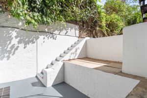 Photo 10- click for photo gallery